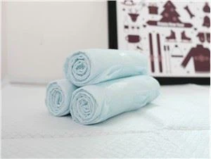 स्वच्छ पिल्ला प्रशिक्षण पोंछे